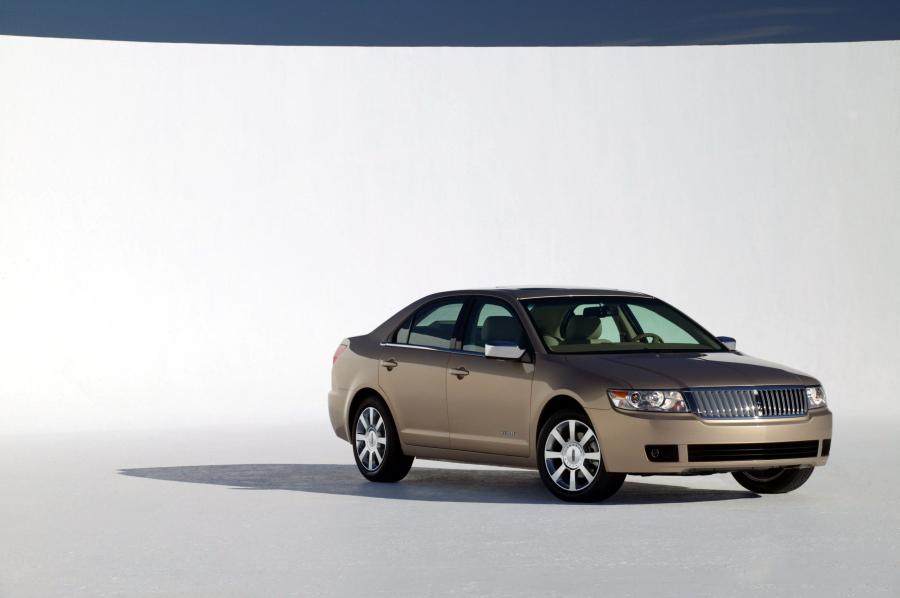  Lincoln Zephyr Concept 2004 года  (фото 97 из 124)